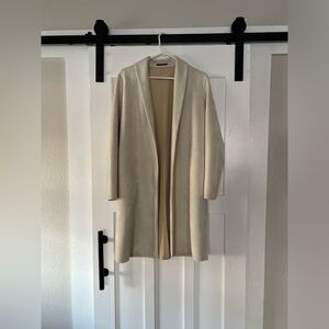 Tahari Faux Suede Cream Coat | Size M